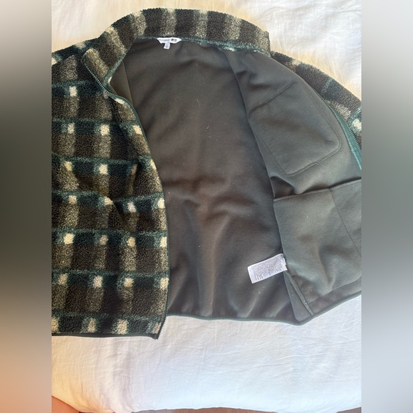 JW Anderson x Uniqlo windproof outer fleece printed jacket - Picture 7 of 8